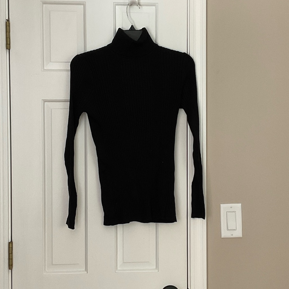 JM Collection Black Turtleneck Sweater